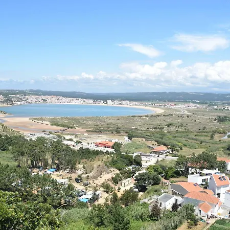 別荘 Comfortable Within Walking Distance Of The Bay Of S O Martinho *